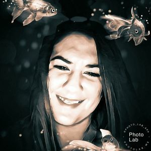 Meet your Posher, Crystal